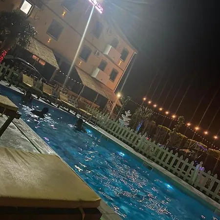 De Liege Penzion Velipojë